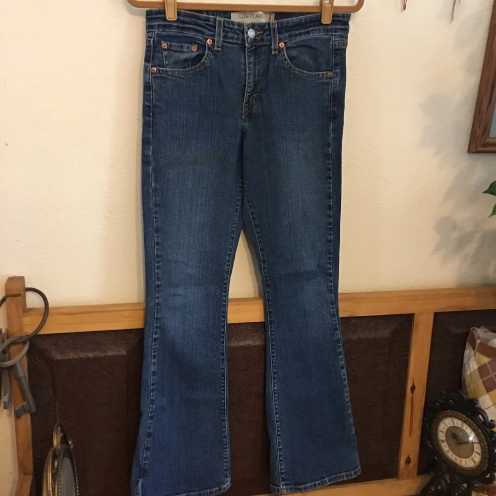 Levi’s classic five pocket low flare jeans 5 M